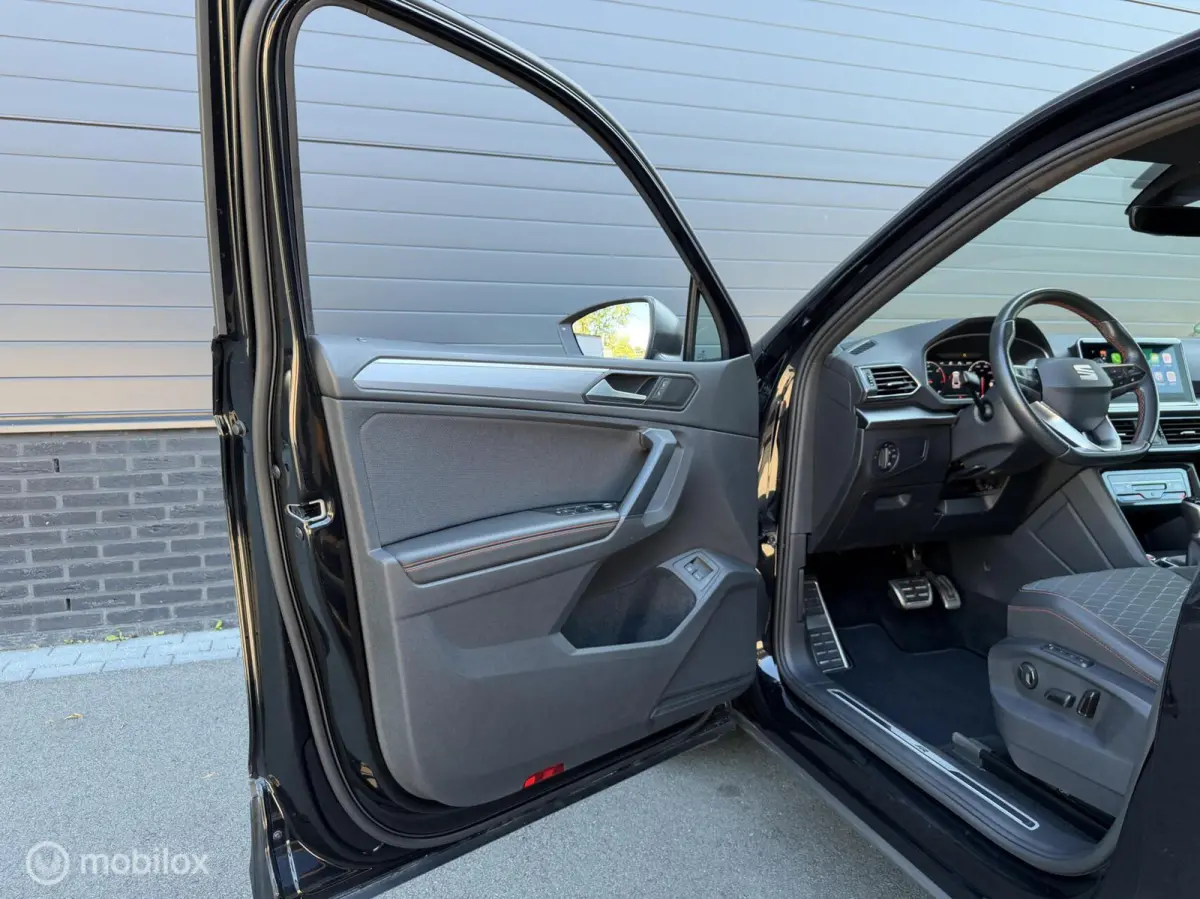 1.4 TSI e-Hybrid PHEV FR Business CLIMA*ADAB*360*ACC*VIRTUALD*ENZV...