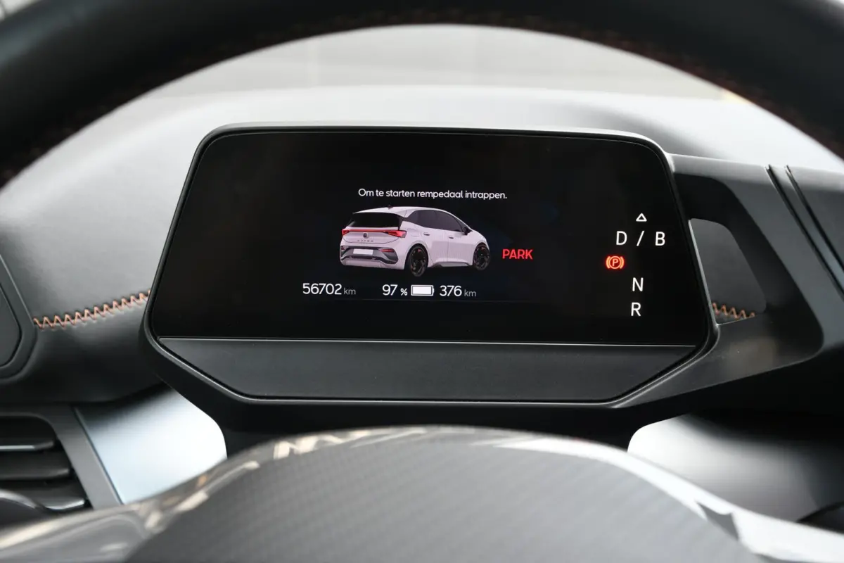 Performance 82 kWh | SOH 100% | VOL IN OPTIES
