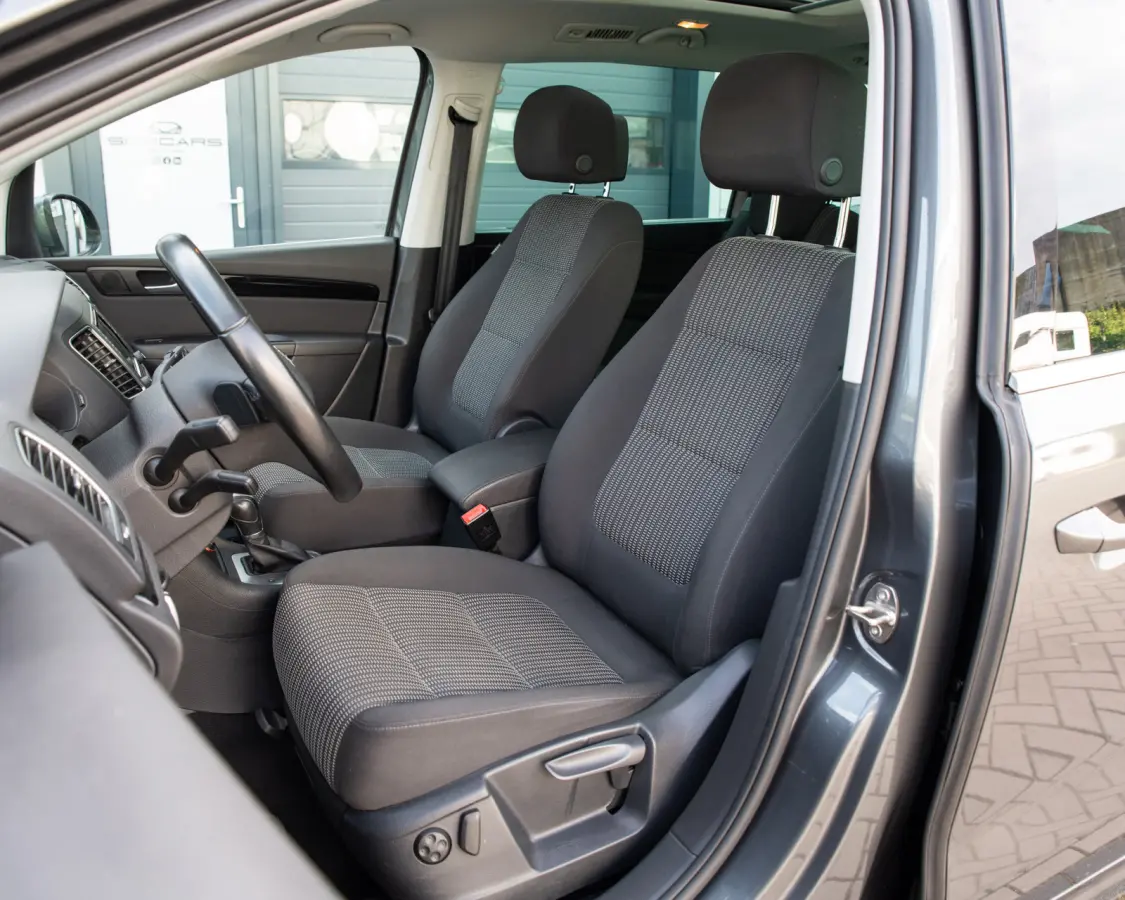 1.4 TSI Style DSG PANODAK, GEINTERGREERDE KINDERZITJES, ELEK. TREKHAAK