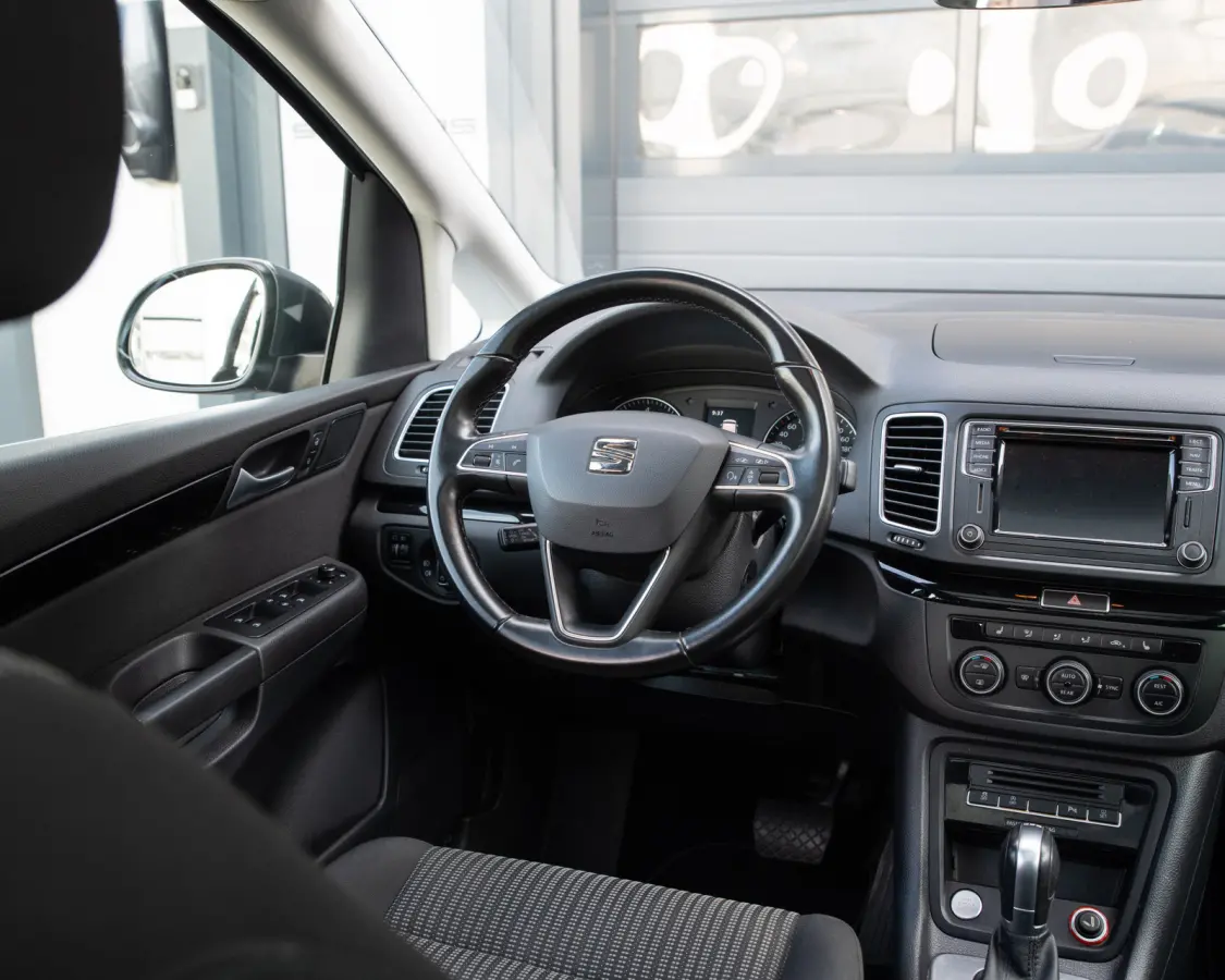 1.4 TSI Style DSG PANODAK, GEINTERGREERDE KINDERZITJES, ELEK. TREKHAAK