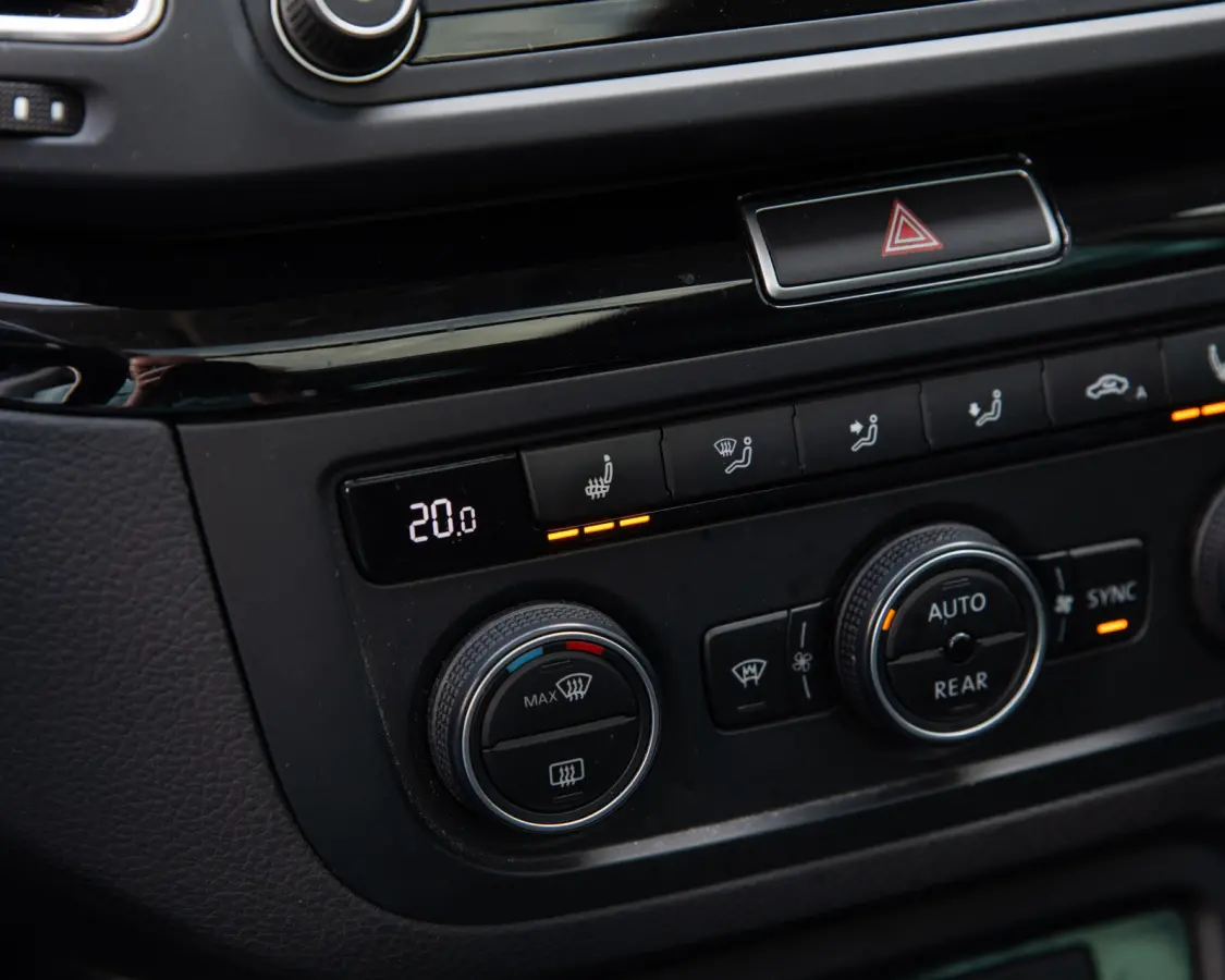 1.4 TSI Style DSG PANODAK, GEINTERGREERDE KINDERZITJES, ELEK. TREKHAAK