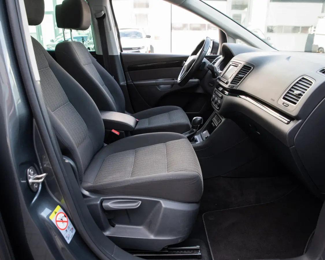 1.4 TSI Style DSG PANODAK, GEINTERGREERDE KINDERZITJES, ELEK. TREKHAAK