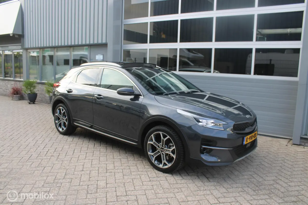 1.6 GDi PHEV ExecutiveLine 1e Eig NL Auto | Panoramadak | Leer | Stoelverwarming en Koeling.