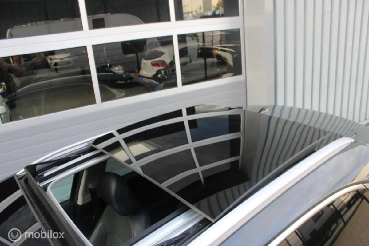 1.6 GDi PHEV ExecutiveLine 1e Eig NL Auto | Panoramadak | Leer | Stoelverwarming en Koeling.