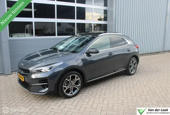 1.6 GDi PHEV ExecutiveLine 1e Eig NL Auto | Panoramadak | Leer | Stoelverwarming en Koeling.