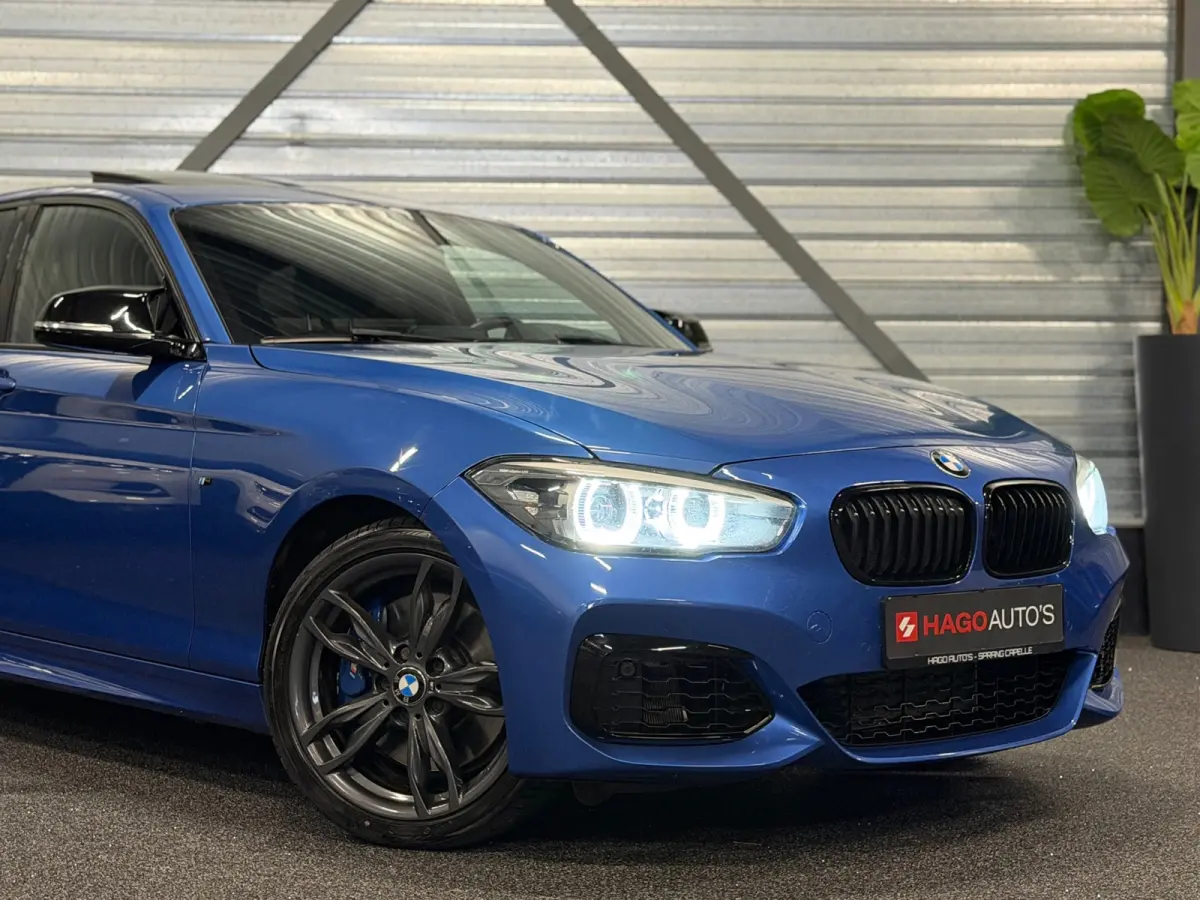M140i xDrive Special Edition 400-PK!/VIRTUAL/NAVI/LED/H-K/SCHUIFDAK/ALCANTARA/M-PERFORMANCE-UITLAAT/12-MND-GARANTIE