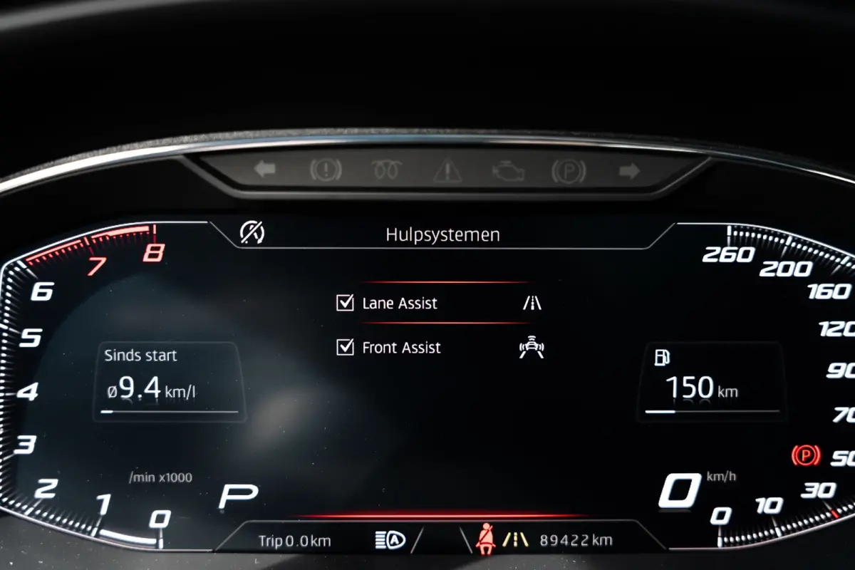 1.5 TSI FR Business Intense Black/Carbon ACC*VIRTUAL*BEATS*LANE*PANO*CAMERA
