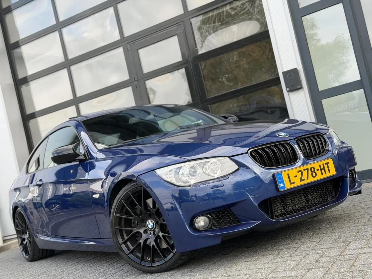 335i LCI High Executive / Pano / H&K / LUX