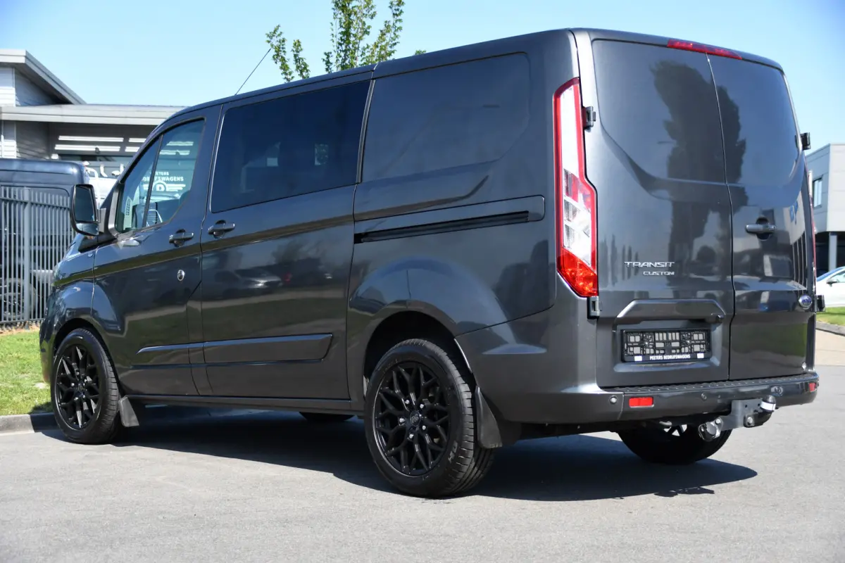 300 2.0 TDCI L1H1 Limited DC PB Edition Camera, Cruise, Carplay, LED, Leder, 2 x Schuifdeur, Stoelverwarming, Sensoren, Automaat, Uniek!