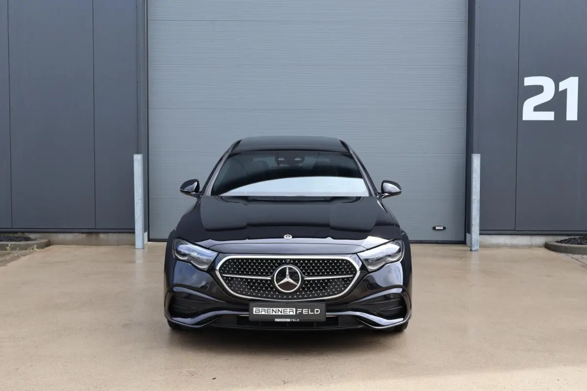 300 e AMG Line / Panoramadak / Memory Stoelen / Hyperscreen / Keyless-Go / Burmester 3D Surround