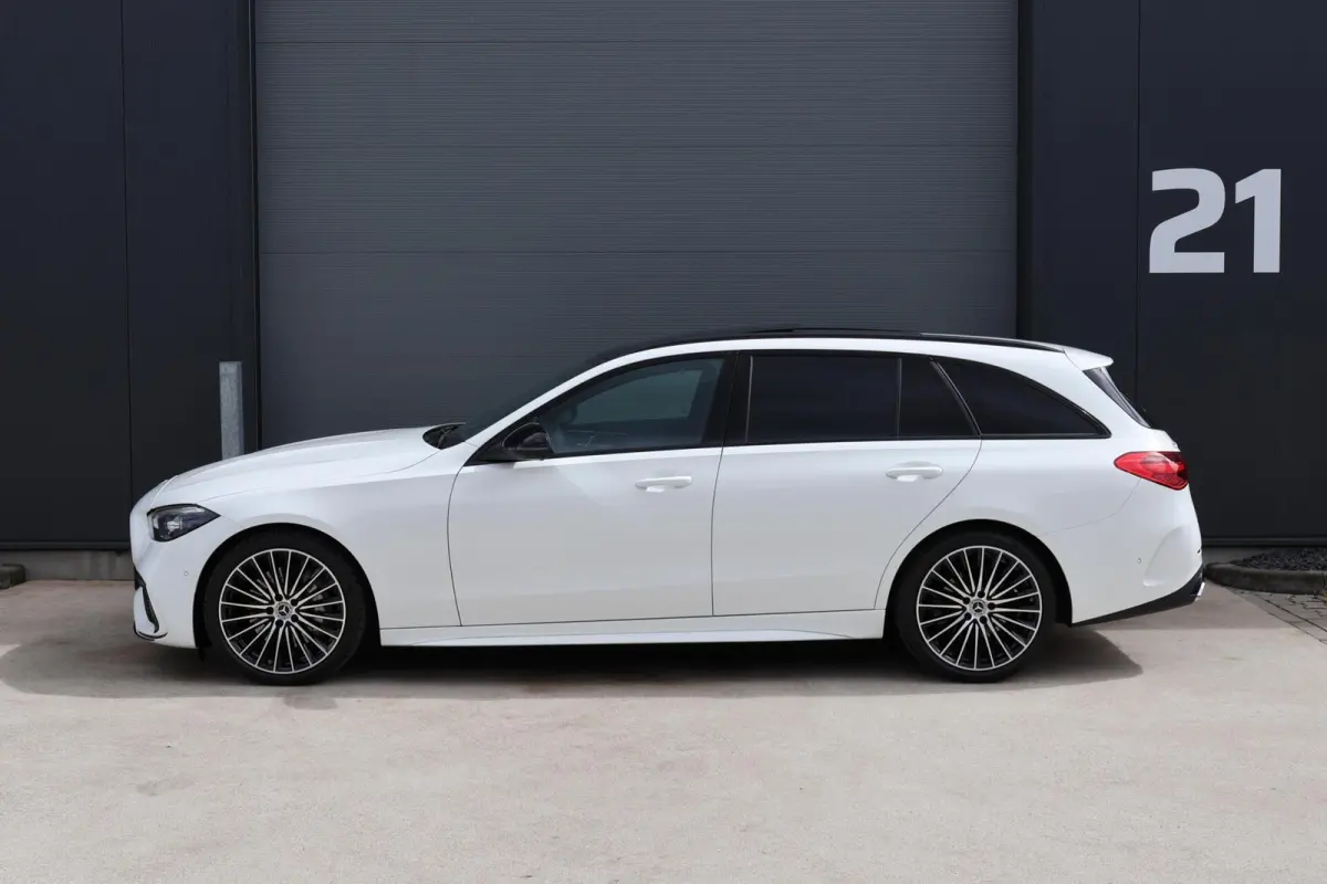220 d AMG Line / Panoramadak / Memory Stoelen / Burmester Surround / Night Pakket / Trekhaak Wegklapbaar