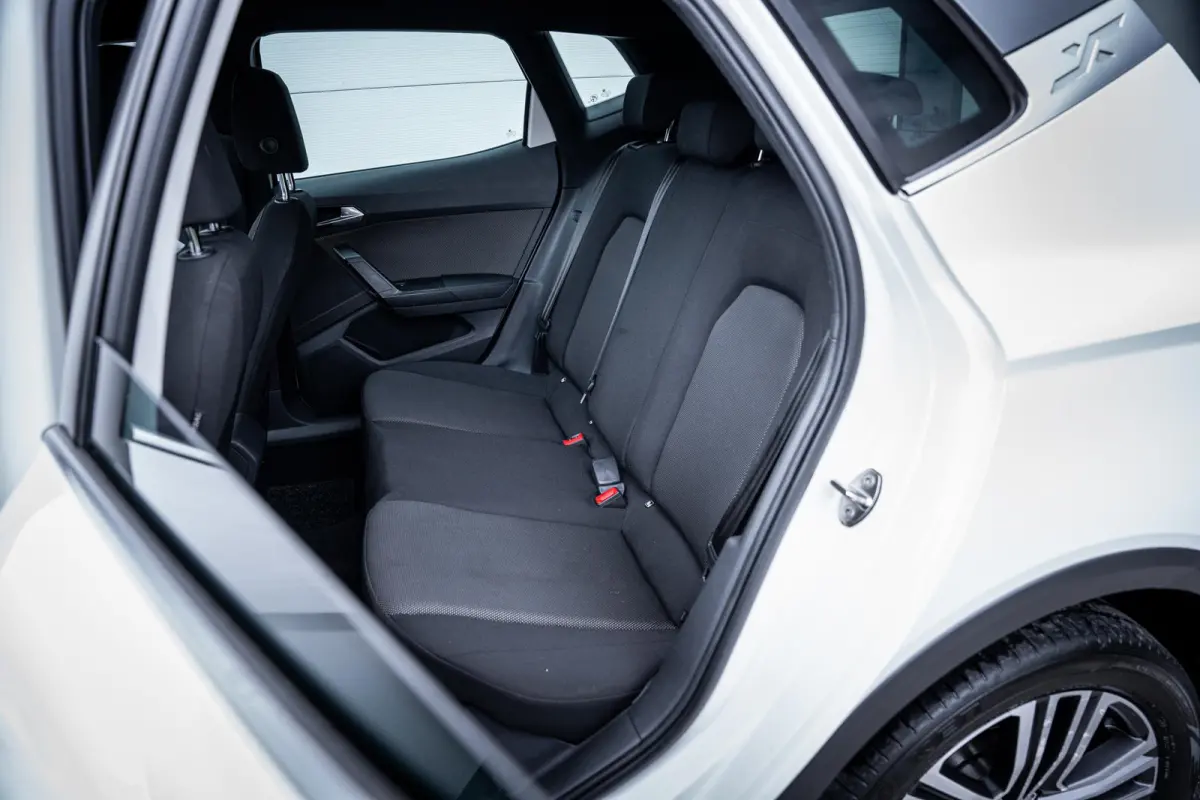 1.0 TSI Xcellence Launch Carplay|Trekhaak|Camera|ACC|Climate-controle