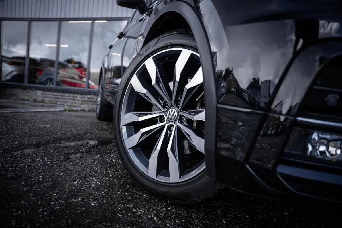 2.0TSI 180pk 4Motion R-Line 20''|ACC|Standkachel|LED|Stoelverw.|Elek.A-klep