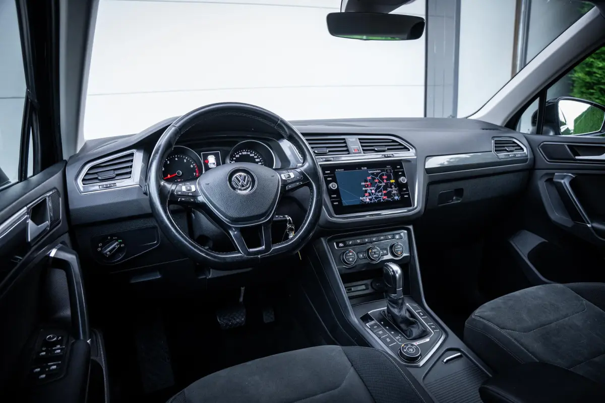 2.0TSI 180pk 4Motion R-Line 20''|ACC|Standkachel|LED|Stoelverw.|Elek.A-klep