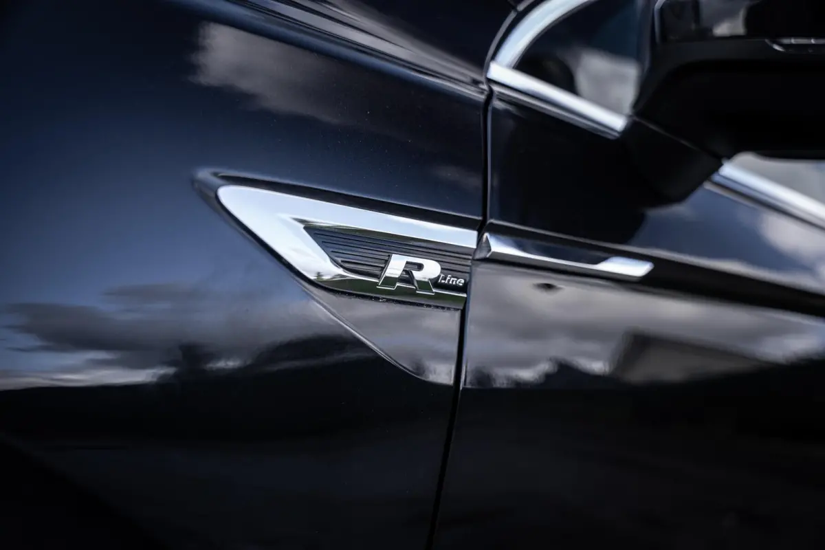 2.0TSI 180pk 4Motion R-Line 20''|ACC|Standkachel|LED|Stoelverw.|Elek.A-klep