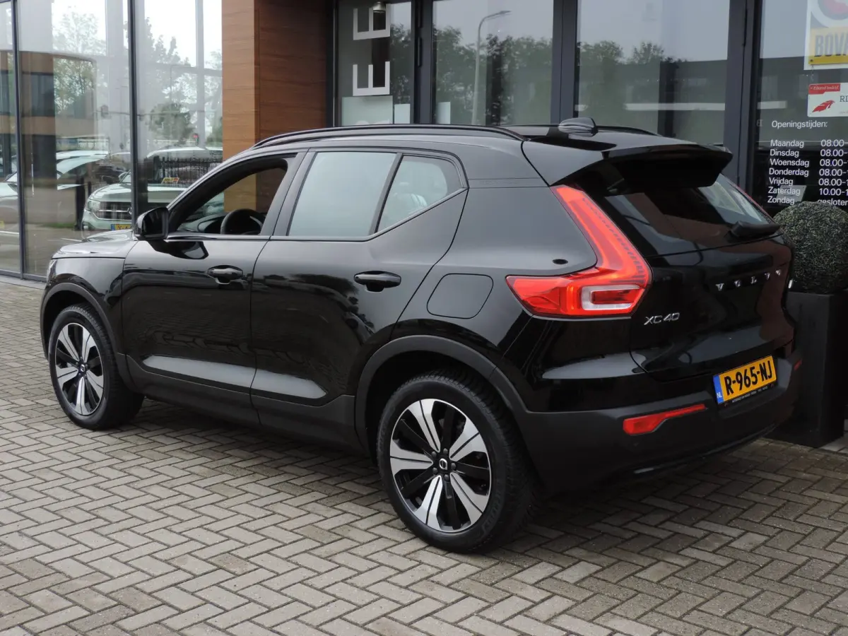 Core 70 kWh | SOH 92% | 1e Eig | NLauto | Stoel/stuurverw | Wegkl.th | Allseason | DAB | Camera | CarPlay