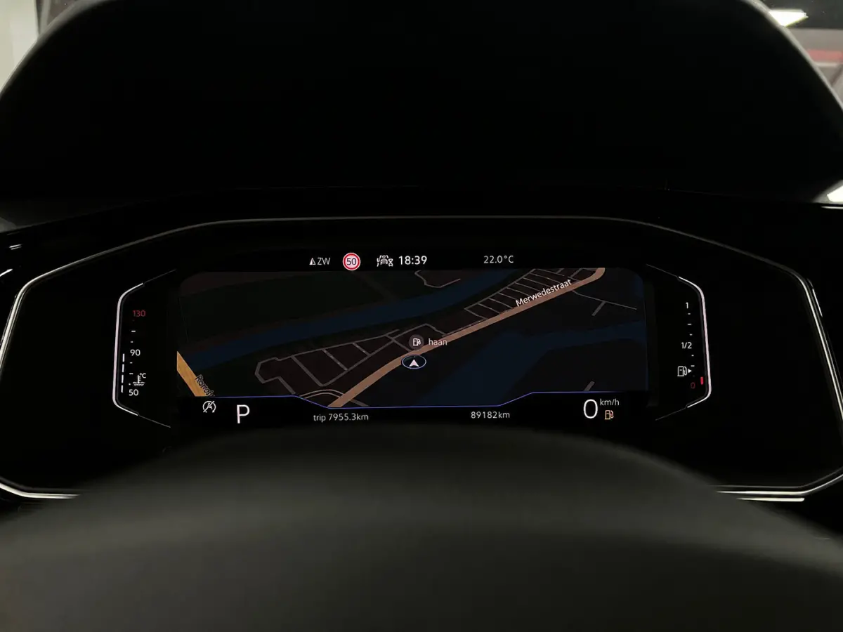 1.0 TSI | IQ-light | Clima | Carplay| Camera
