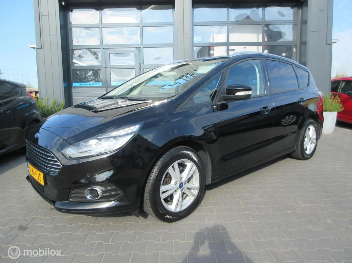 1.5 Titanium 7p. 103dkm! Camera Carplay Trekhaak 1600kg!
