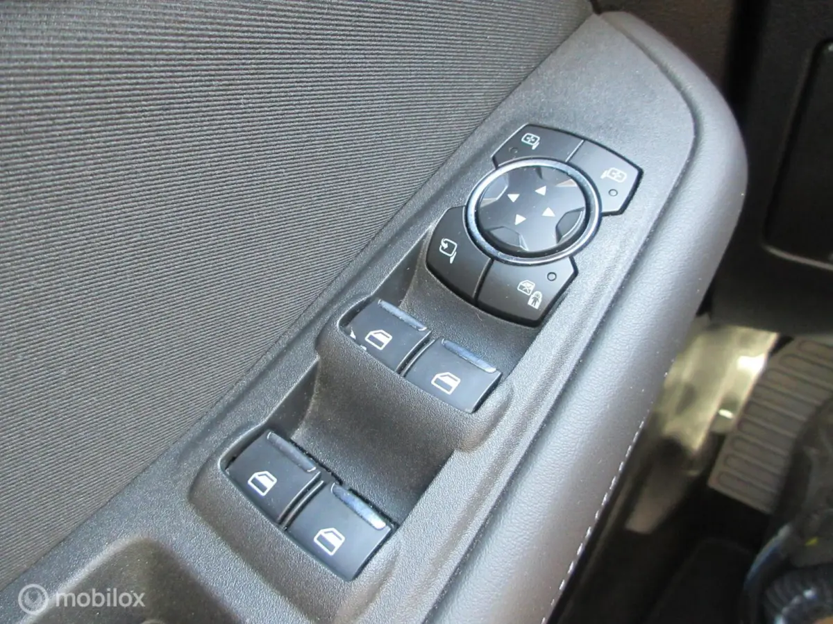1.5 Titanium 7p. 103dkm! Camera Carplay Trekhaak 1600kg!