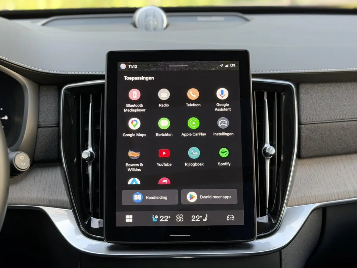 2.0 T8 Plug-in hybrid AWD Ultra Dark |Full Option|Pano|B&W|Massage/Ventilatie|Luchtvering|Trekhaak