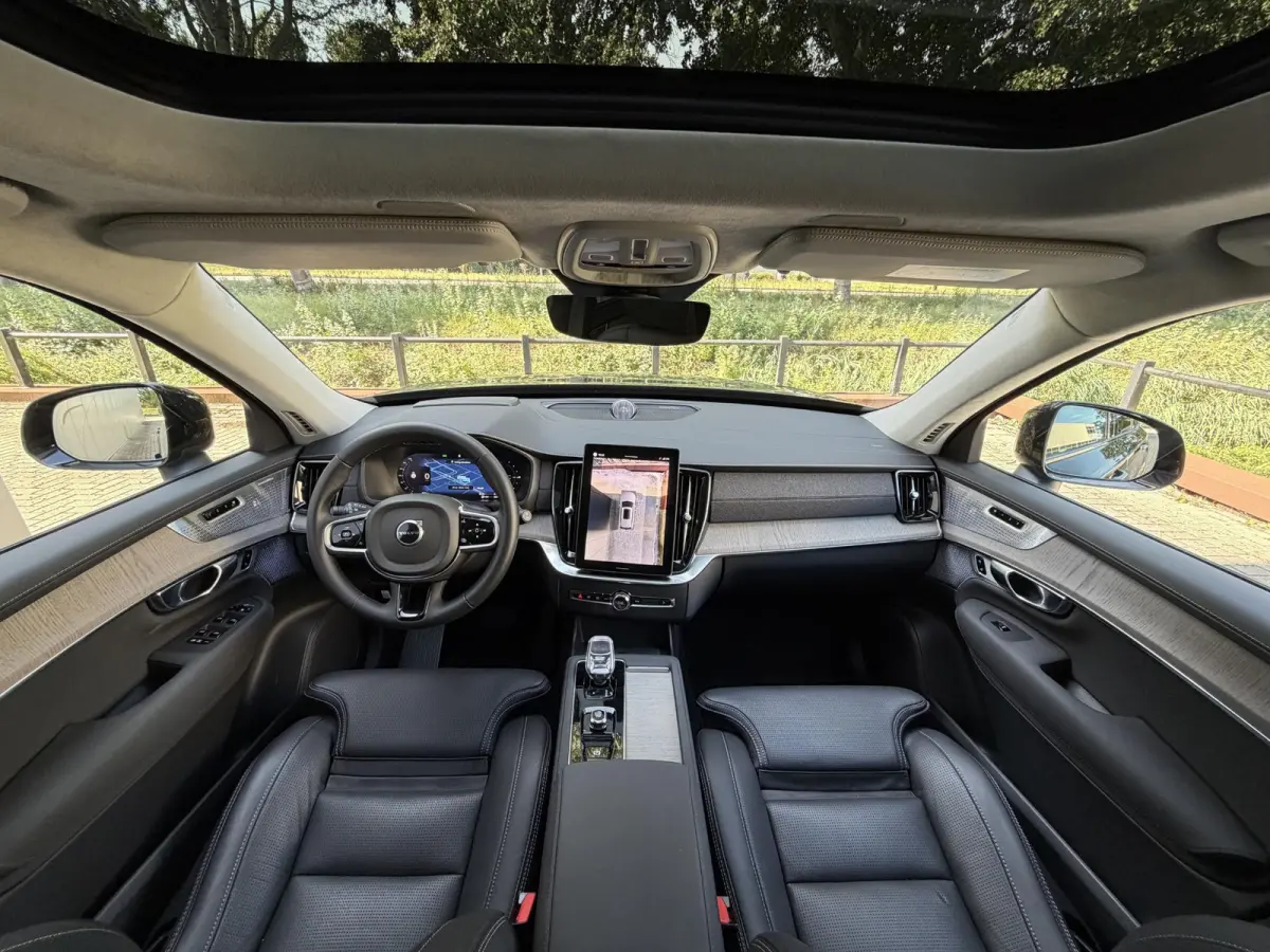 2.0 T8 Plug-in hybrid AWD Ultra Dark |Full Option|Pano|B&W|Massage/Ventilatie|Luchtvering|Trekhaak