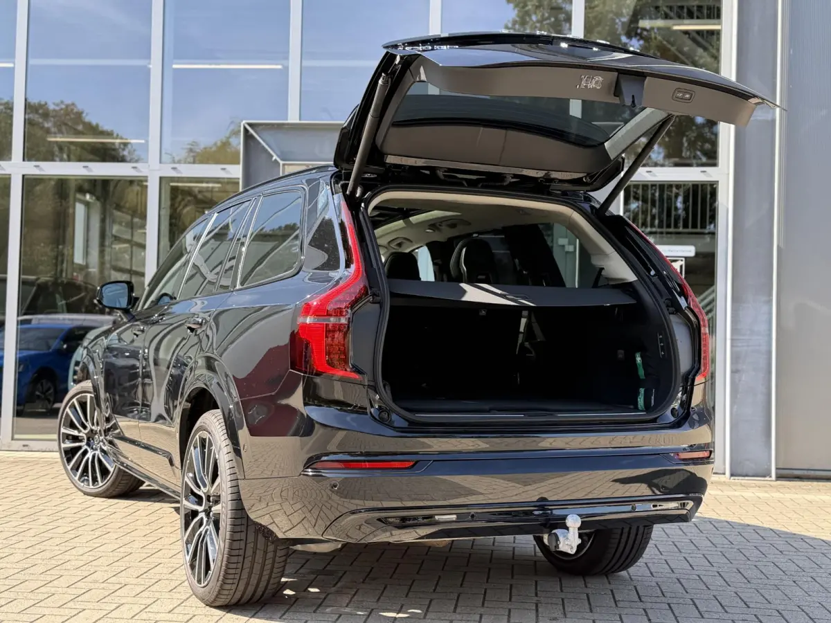 2.0 T8 Plug-in hybrid AWD Ultra Dark |Full Option|Pano|B&W|Massage/Ventilatie|Luchtvering|Trekhaak
