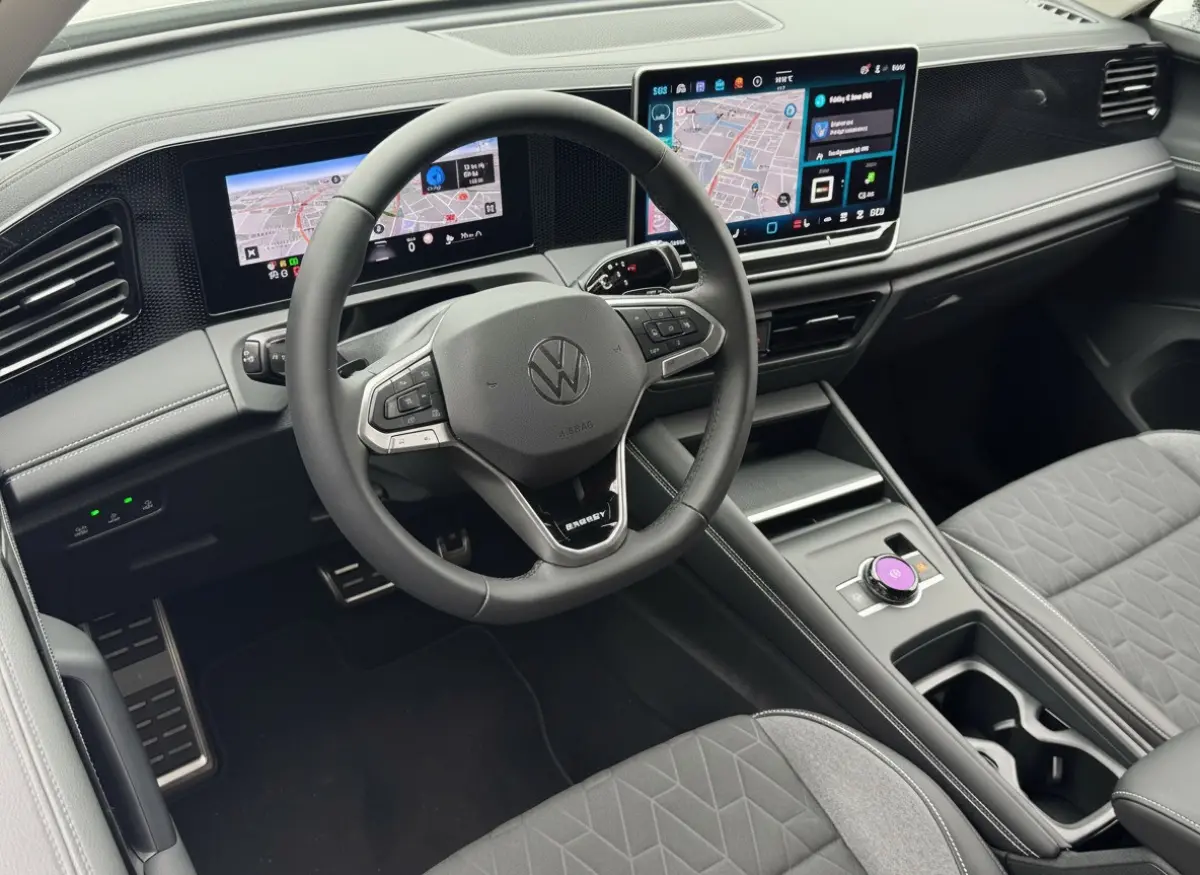 1.5 eHybrid [PHEV] 204PK DSG ENERGY EDITION 360°CAMERA/NAVI/TREKHAAK  5 jaar fabrieks garantie