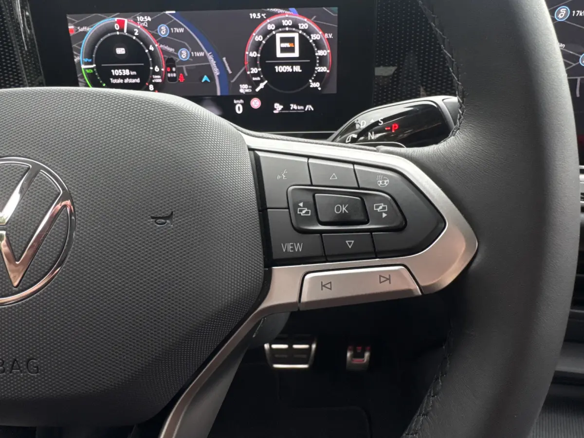 1.5 eHybrid [PHEV] 204PK DSG ENERGY EDITION 360°CAMERA/NAVI/TREKHAAK  5 jaar fabrieks garantie