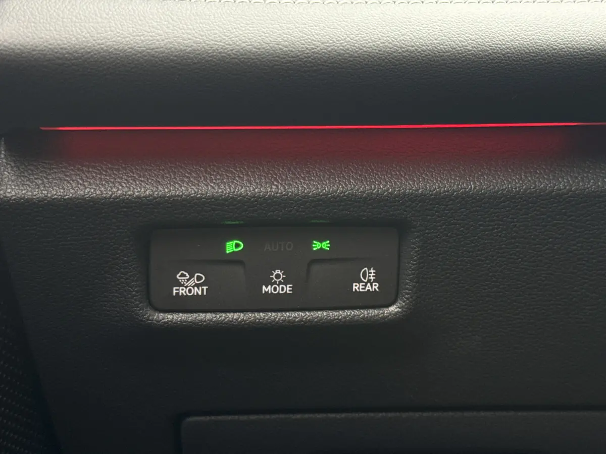 1.5 eHybrid [PHEV] 204PK DSG ENERGY EDITION 360°CAMERA/NAVI/TREKHAAK  5 jaar fabrieks garantie