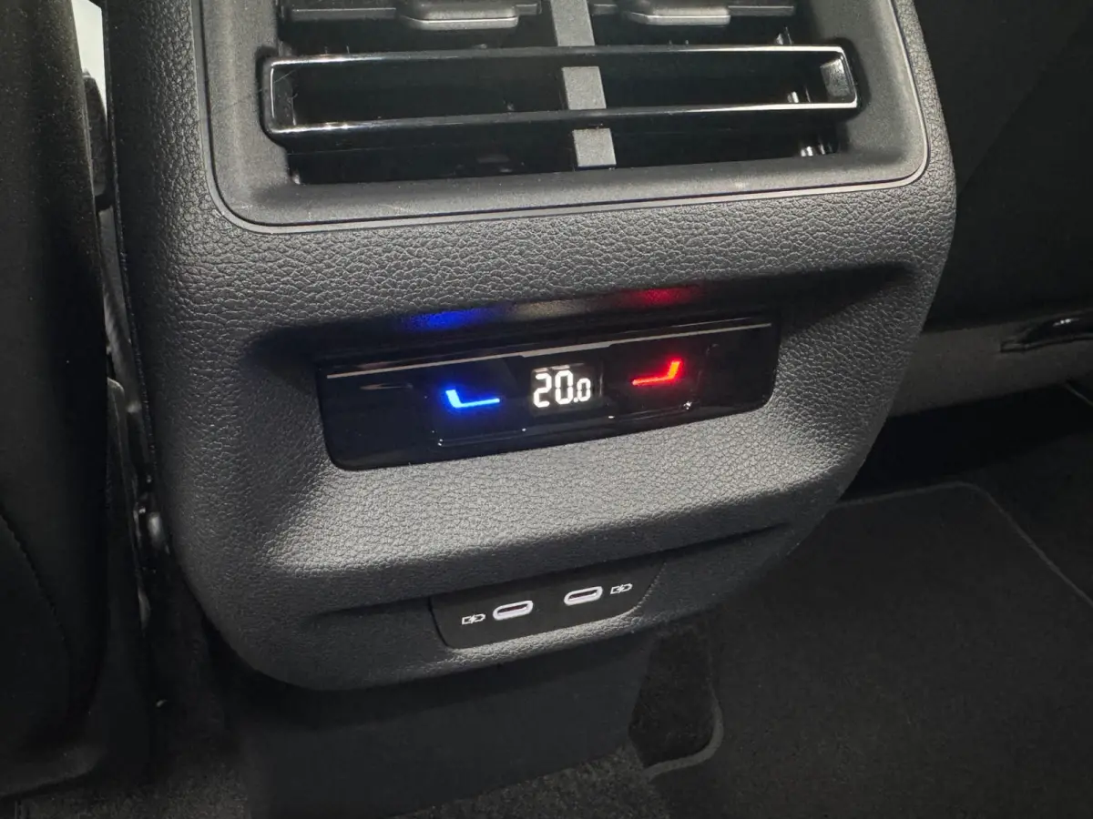 1.5 eHybrid [PHEV] 204PK DSG ENERGY EDITION 360°CAMERA/NAVI/TREKHAAK  5 jaar fabrieks garantie