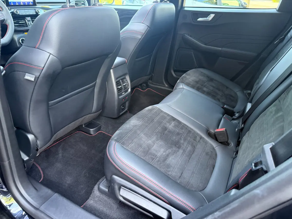2.5 225pk PHEV ST-Line X Panorama, Trekhaak, Winter, Camera's, HUD BOMVOL!
