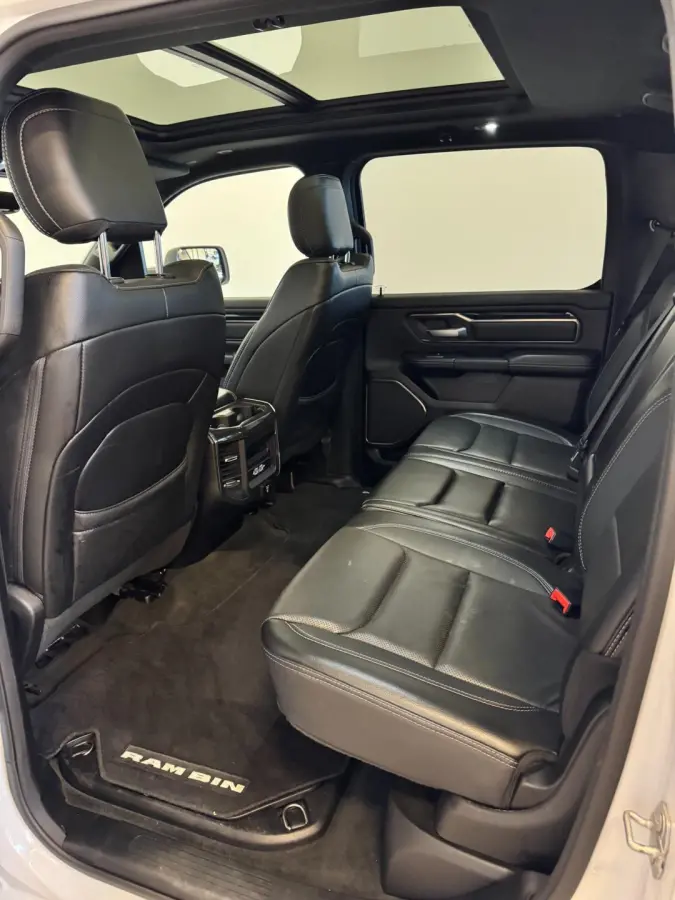1500 5.7 V8 4x4 Crew Cab Sport , BOMVOLL , DEALER ONDERHOUDEN , INRUIL MOGELIJK