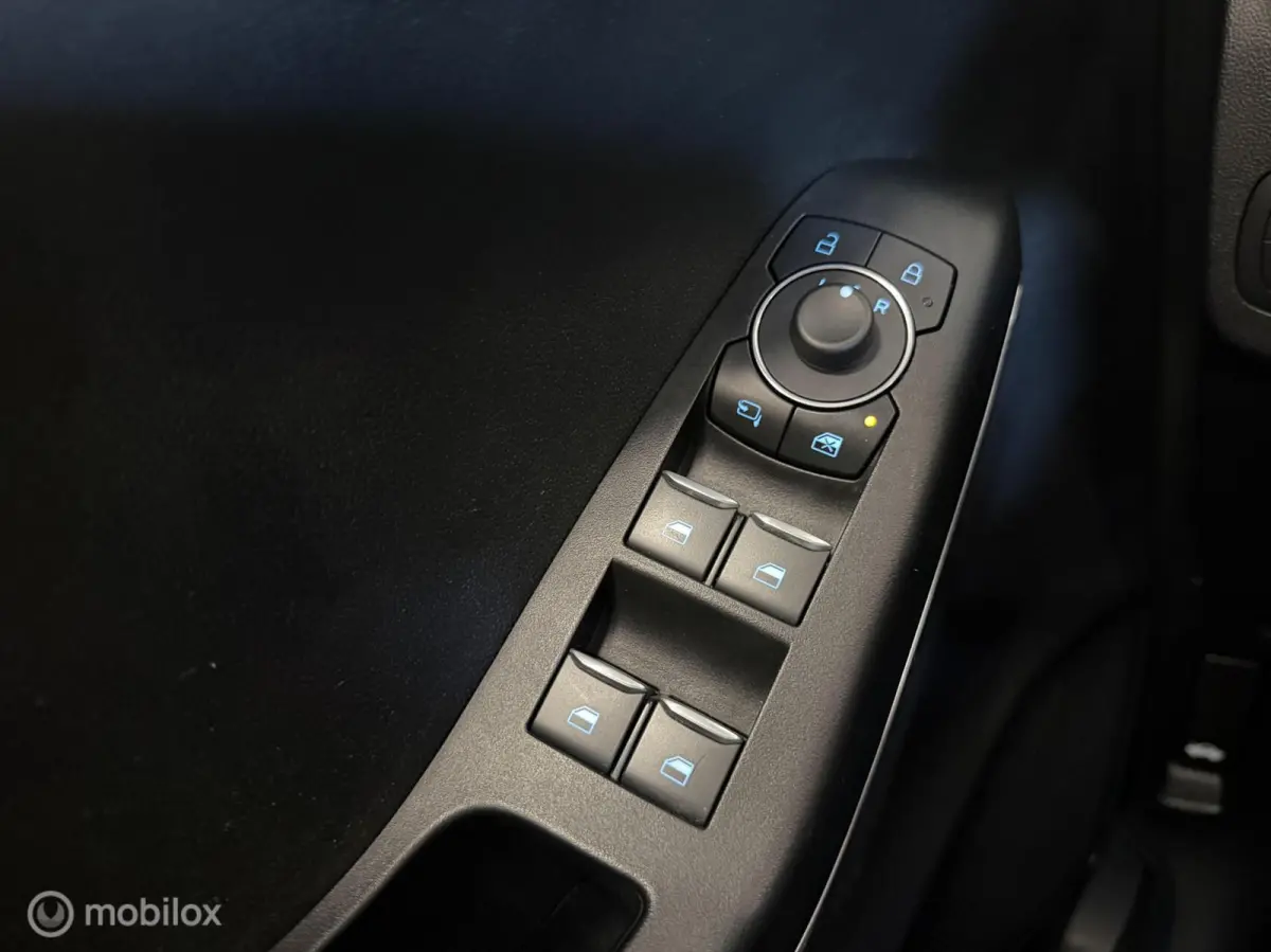 1.0 EcoBoost ST-Line LED|CARPLAY