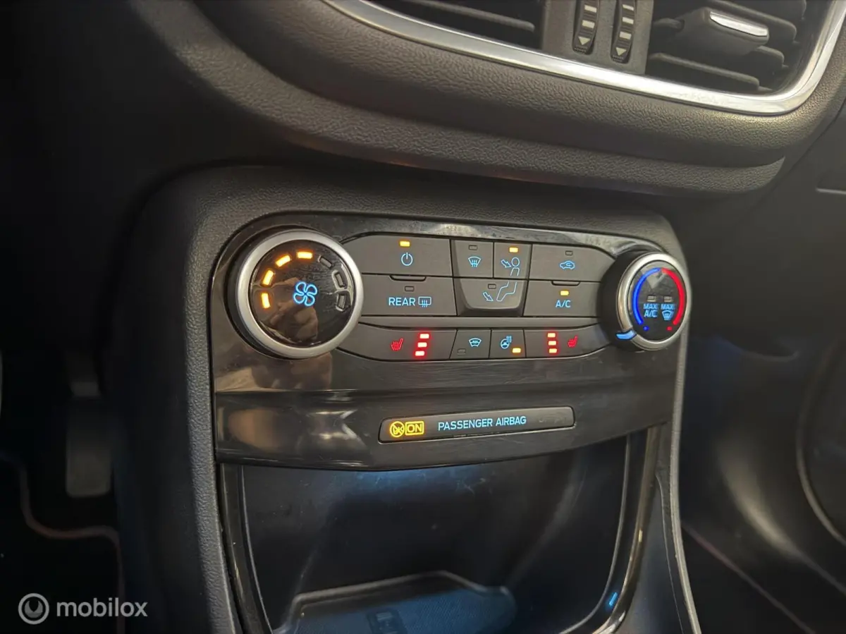 1.0 EcoBoost ST-Line LED|CARPLAY