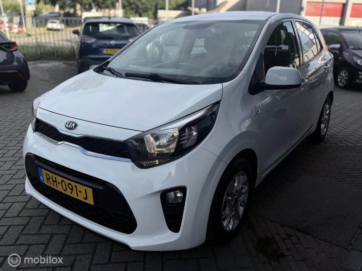 1.0 CVVT ComfortPlusLine Navigator|CARPLAY|CAM|APK