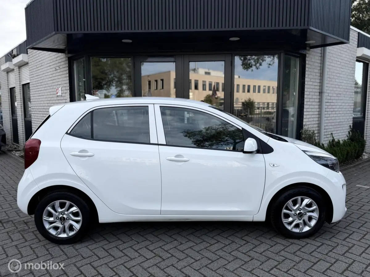 1.0 CVVT ComfortPlusLine Navigator|CARPLAY|CAM|APK