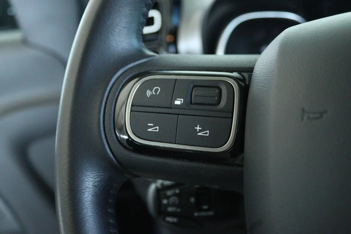 1.2 Turbo S&S Bussines Automaat | Cruise Control | Camera | Trekhaak | Navi | Keyless | Carplay