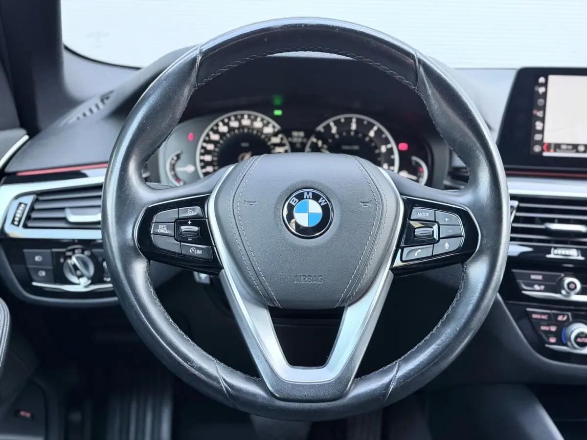 540i High Executive Memory/Softclose/Sfeer