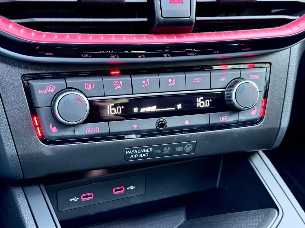 1.0 EcoTSI FR Pano/Camera/Xenon