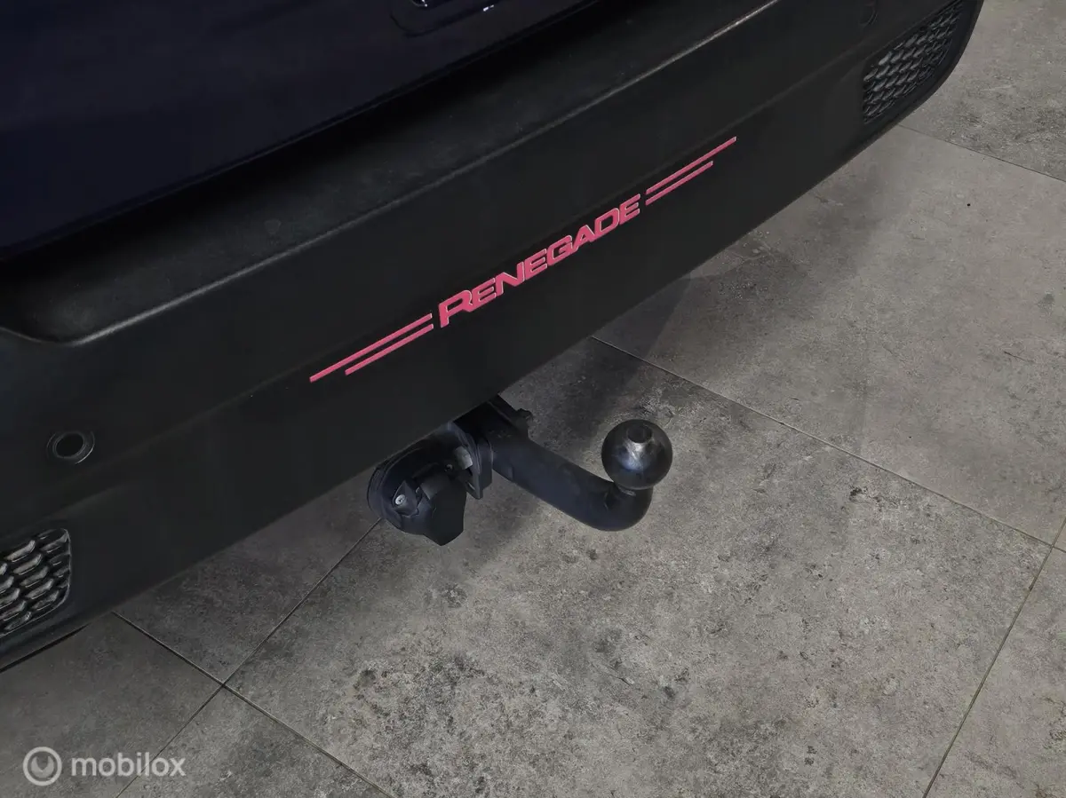 1.0T Limited Keyless/PDC/Trekhaak