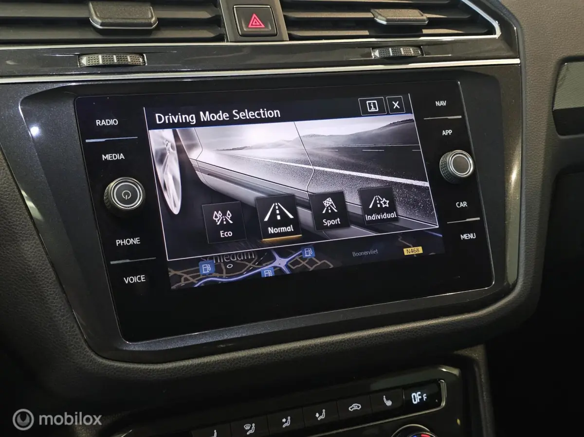 1.4 TSI ACT R-line Panorama/Virtual/Trekhaak