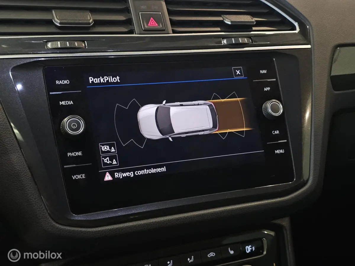 1.4 TSI ACT R-line Panorama/Virtual/Trekhaak