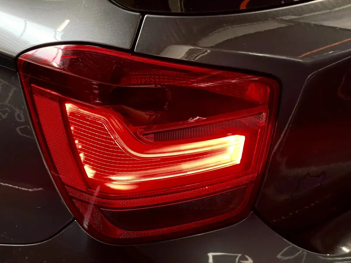 M135i xDrive 320 PK M-PERFORMANCE NAVI LEER CARPLAY