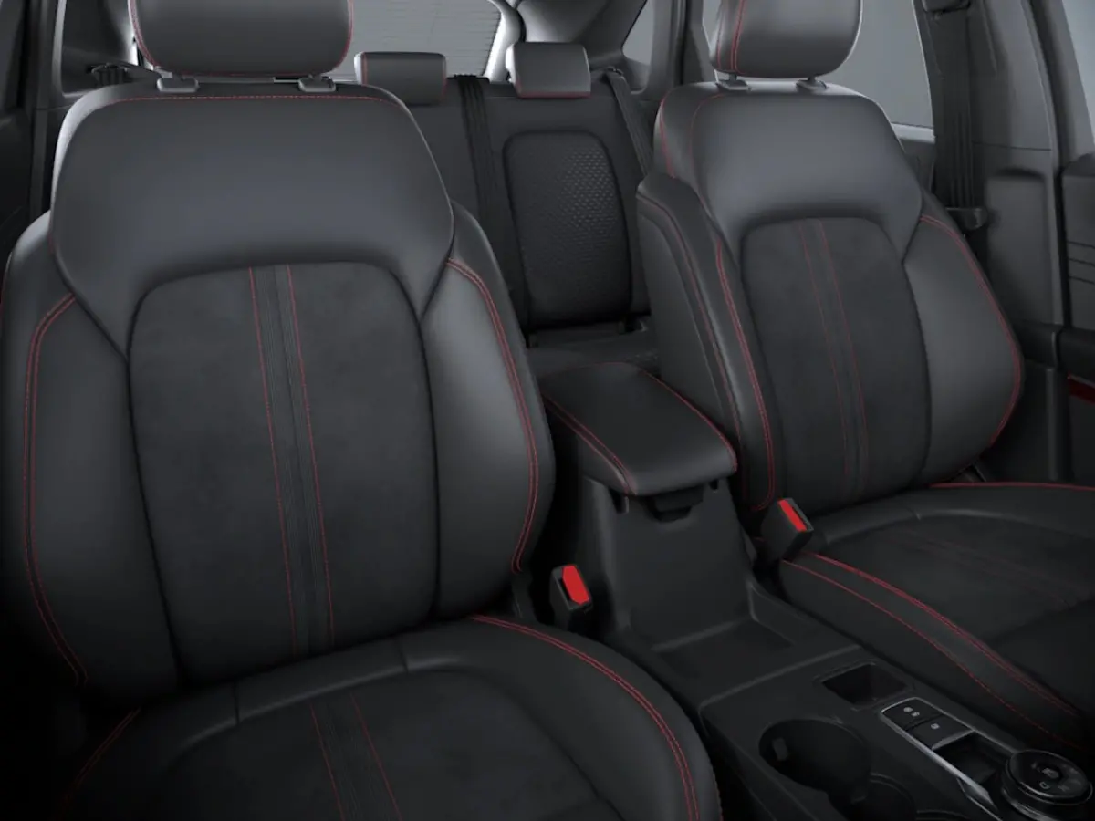 2.5 PHEV ST-Line X | Achterbank verwarmd | Achteruitrijcamera | Bang & Olufsen High Performance audiosysteem (10 speakers + subwoofer, vermogen 650 Watt)