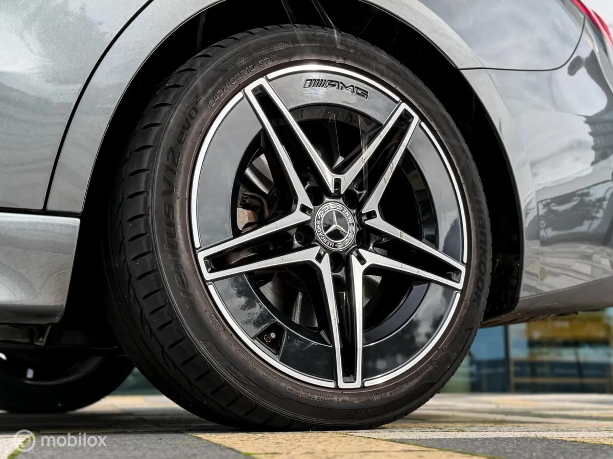 300 AMG Line |Pano|Burmester|ACC|360|VOL