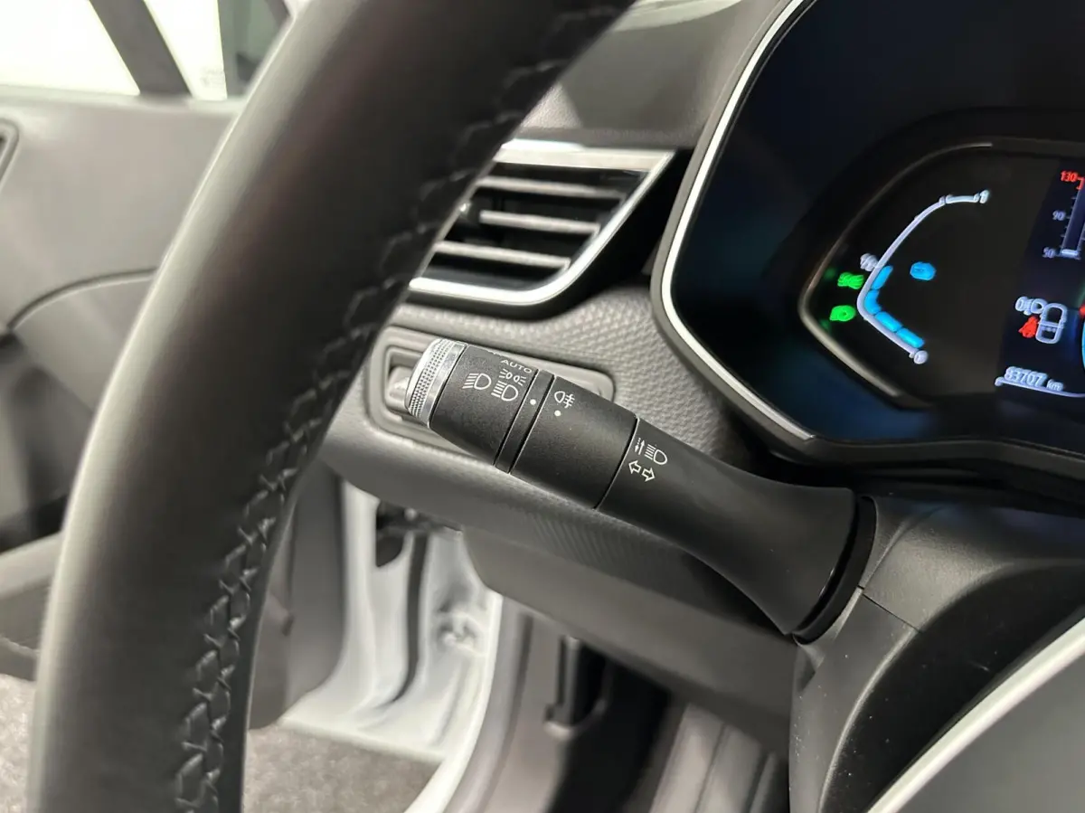1.6 E-Tech Hybrid 140 Zen CARPLAY NAVI CRUISE.