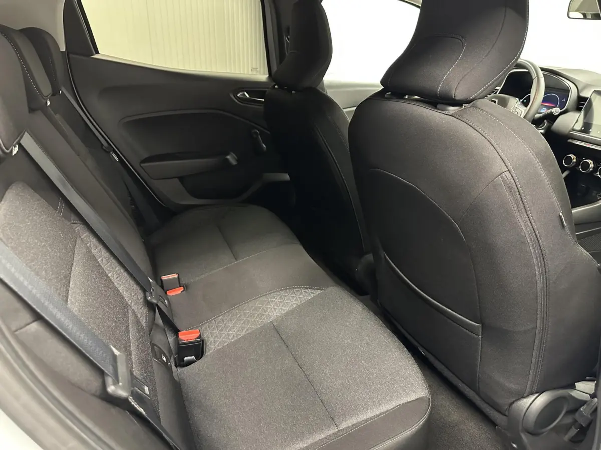 1.6 E-Tech Hybrid 140 Zen CARPLAY NAVI CRUISE.