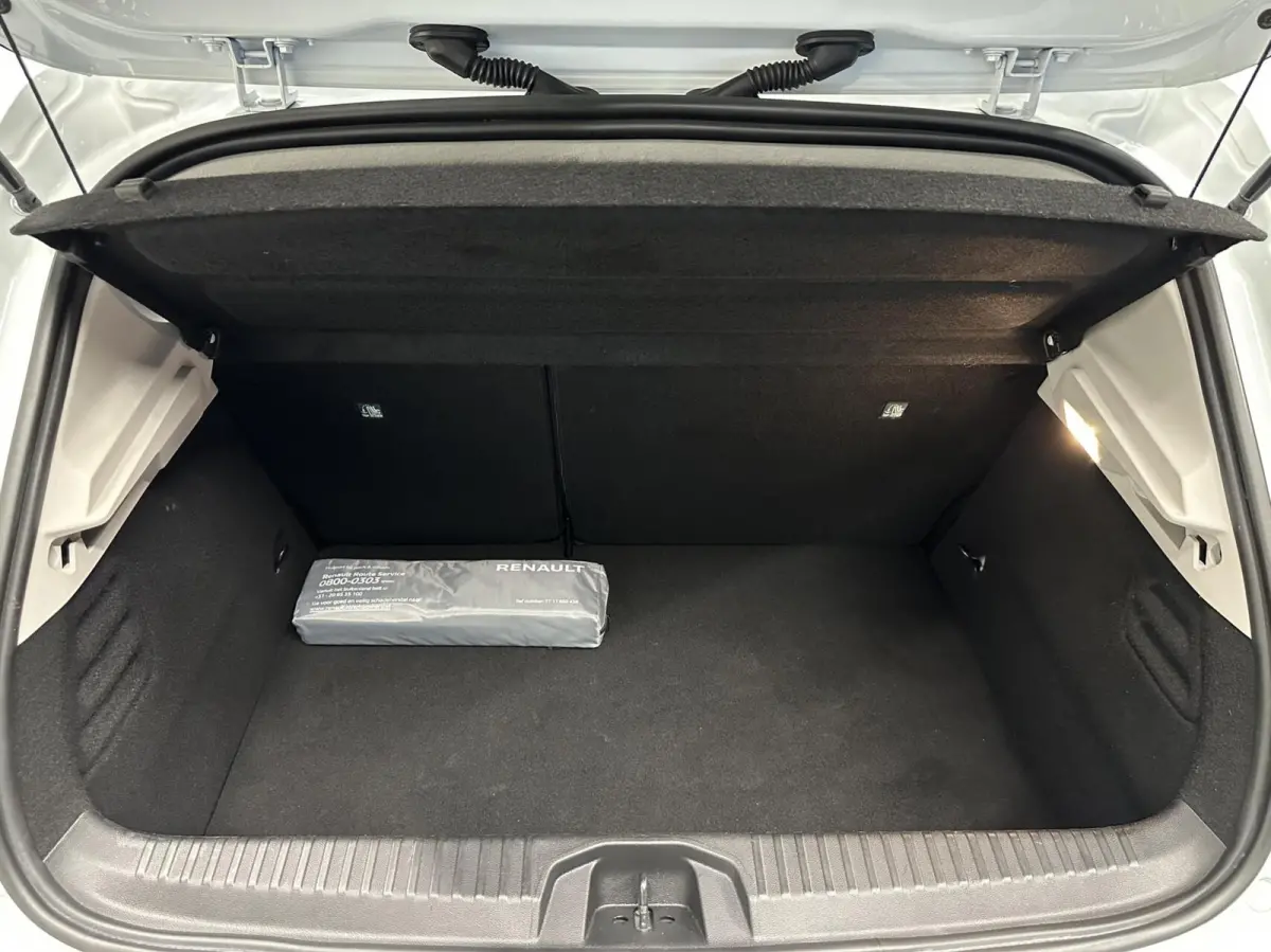 1.6 E-Tech Hybrid 140 Zen CARPLAY NAVI CRUISE.