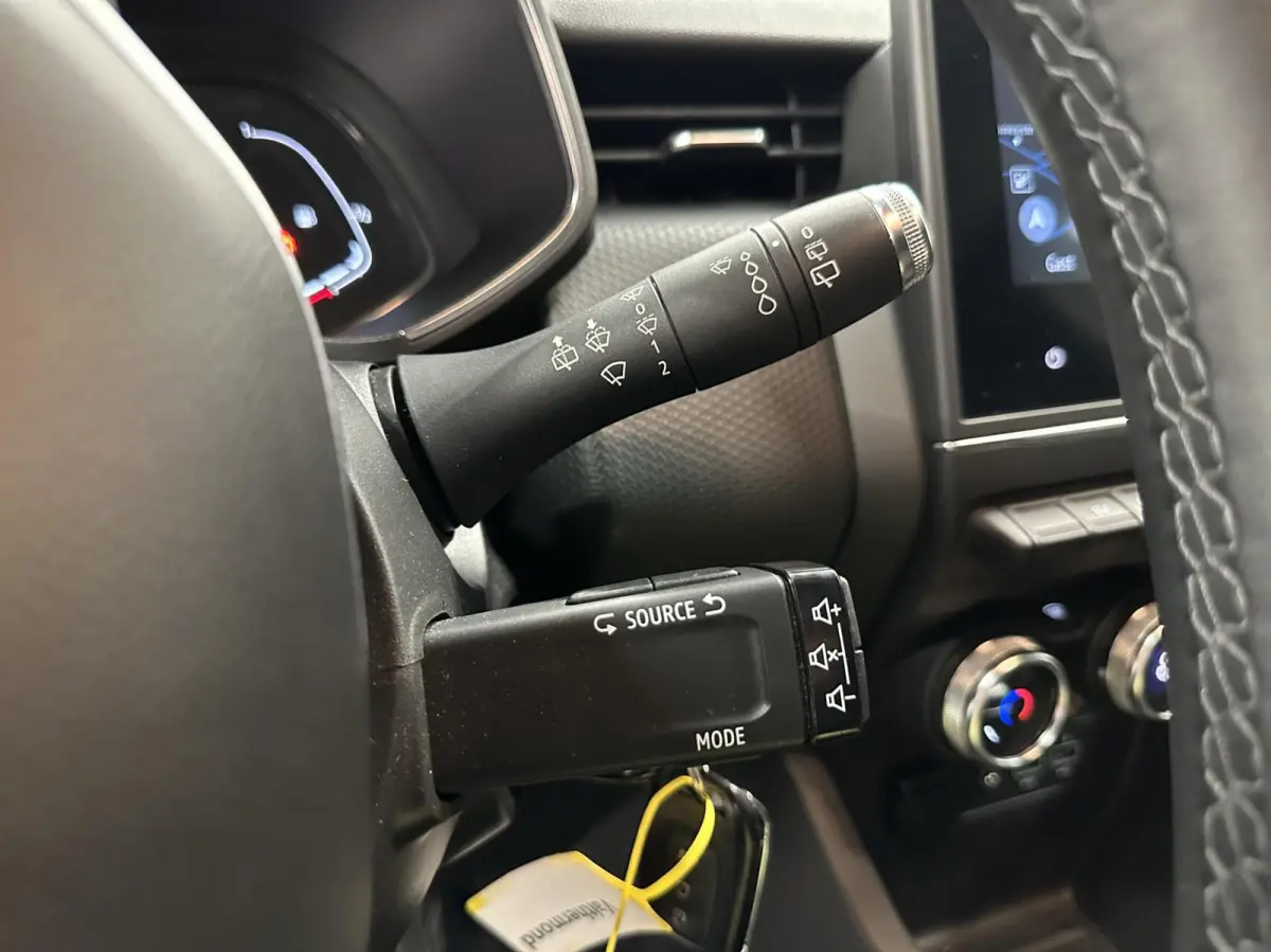 1.6 E-Tech Hybrid 140 Zen CARPLAY NAVI CRUISE.