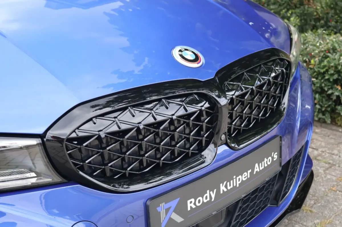 330e M Sport (292pk) M340i Look/Laser/Panodak/Helix Geluidsysteem